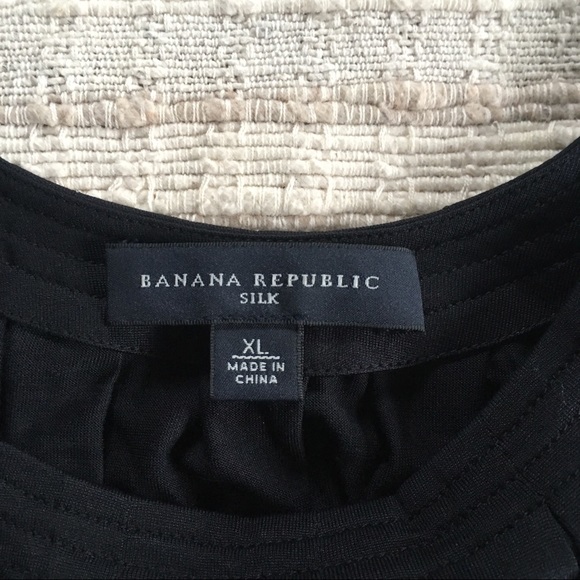 Banana Republic Black Silk Scoop-neck Blouse - Picture 3 of 5